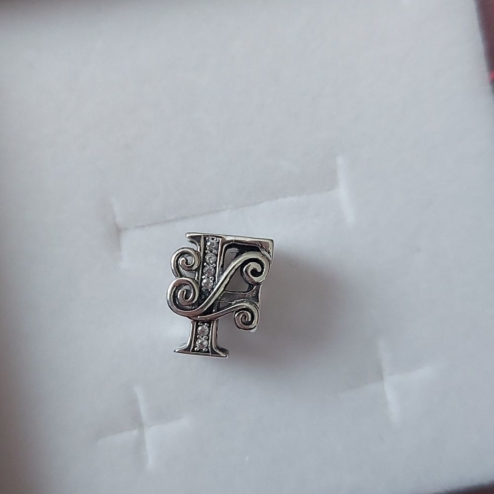 925 Sterling Silver "F"  Charm - Picture 2 of 4
